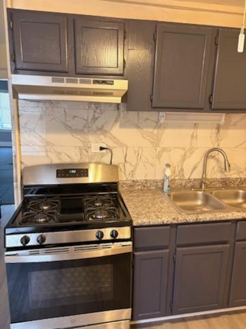 10501 S Corliss Avenue #2, Chicago, IL 60628