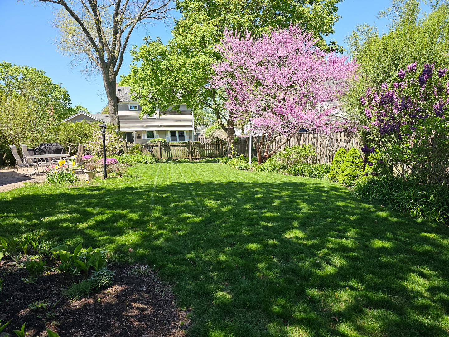 4 Athens Court, Vernon Hills, IL 60061