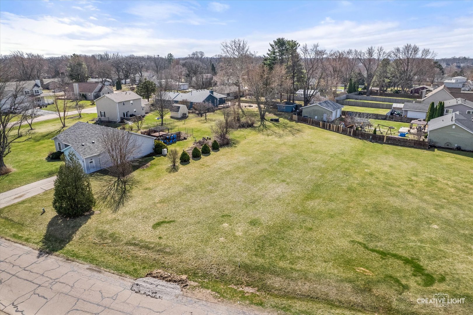 561 Lasalle Drive, Somonauk, IL 60552