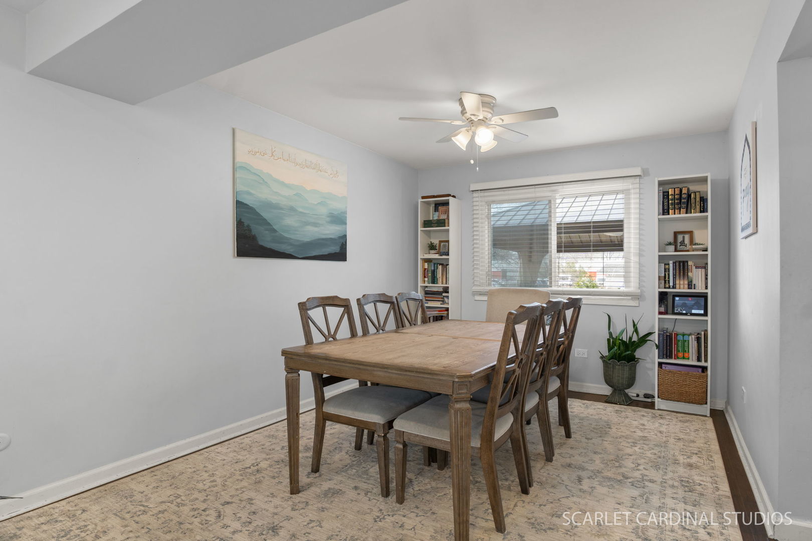 20 Shore Drive, Schaumburg, IL 60193