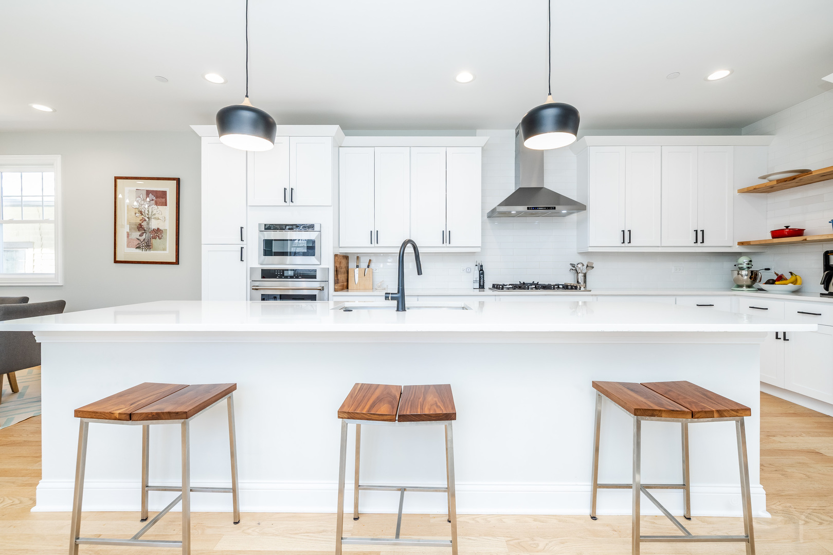 2701 Noyes Street, Evanston, IL 60201