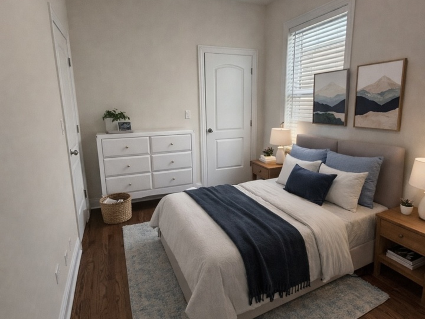 4435 S Washtenaw Avenue #2, Chicago, IL 60632