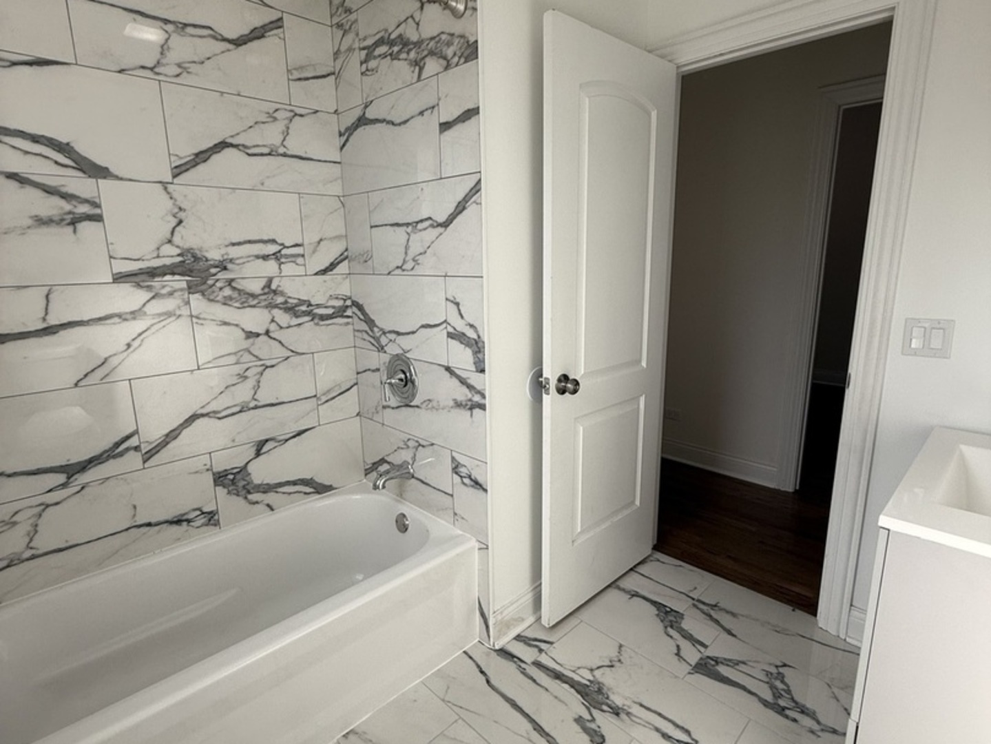 4435 S Washtenaw Avenue #2, Chicago, IL 60632