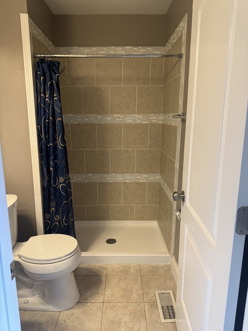 292 Middlebury Court #D1, Schaumburg, IL 60193