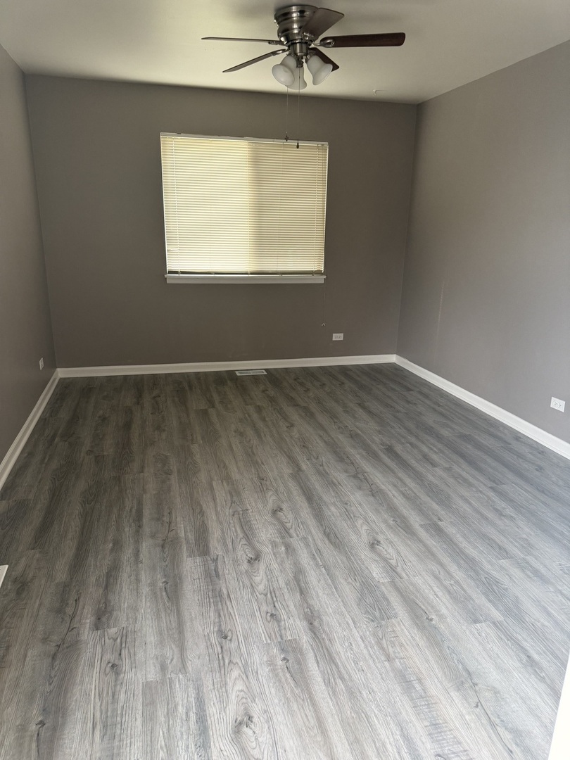 292 Middlebury Court #D1, Schaumburg, IL 60193