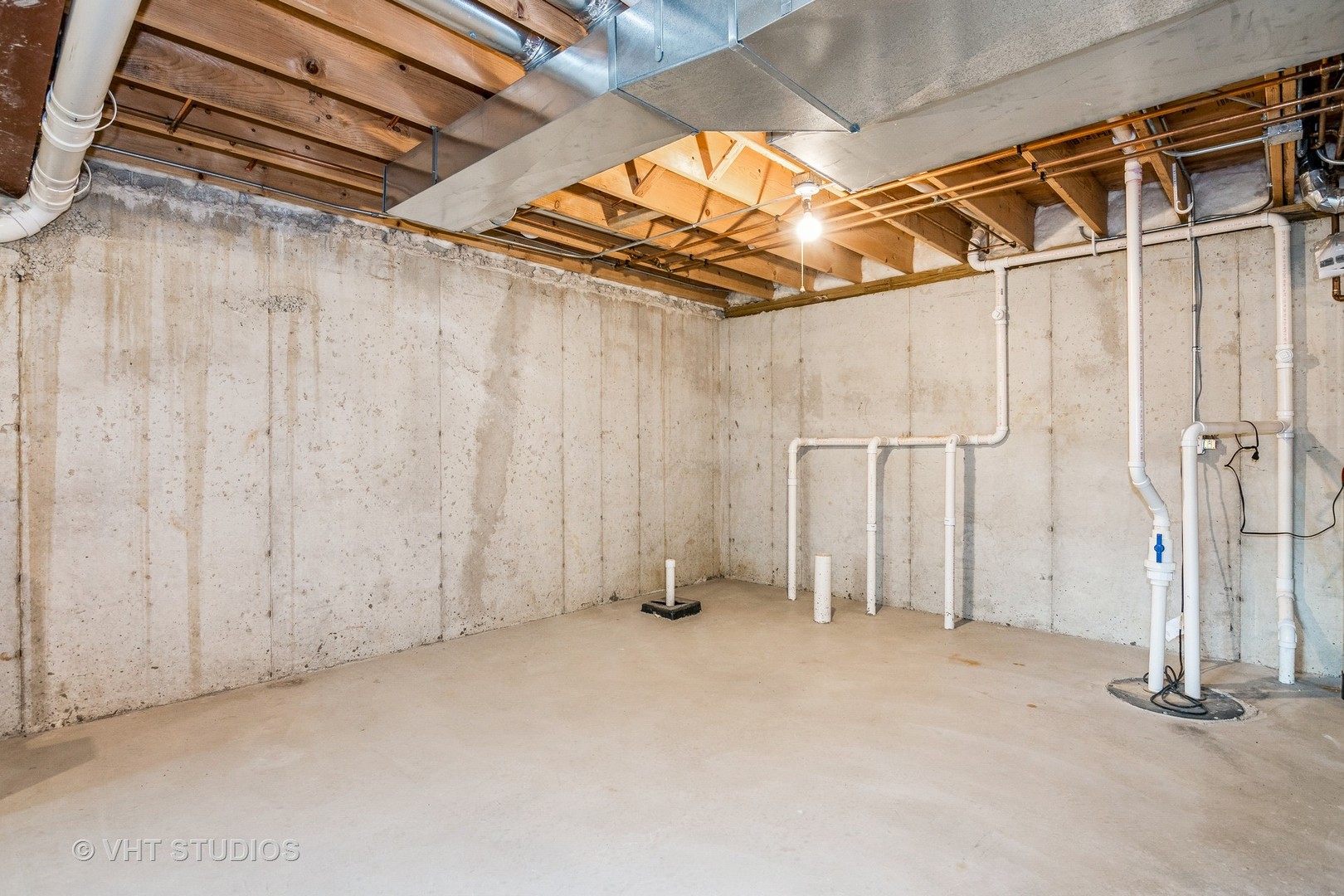 1803 RIZZI Lane, Bartlett, IL 60103