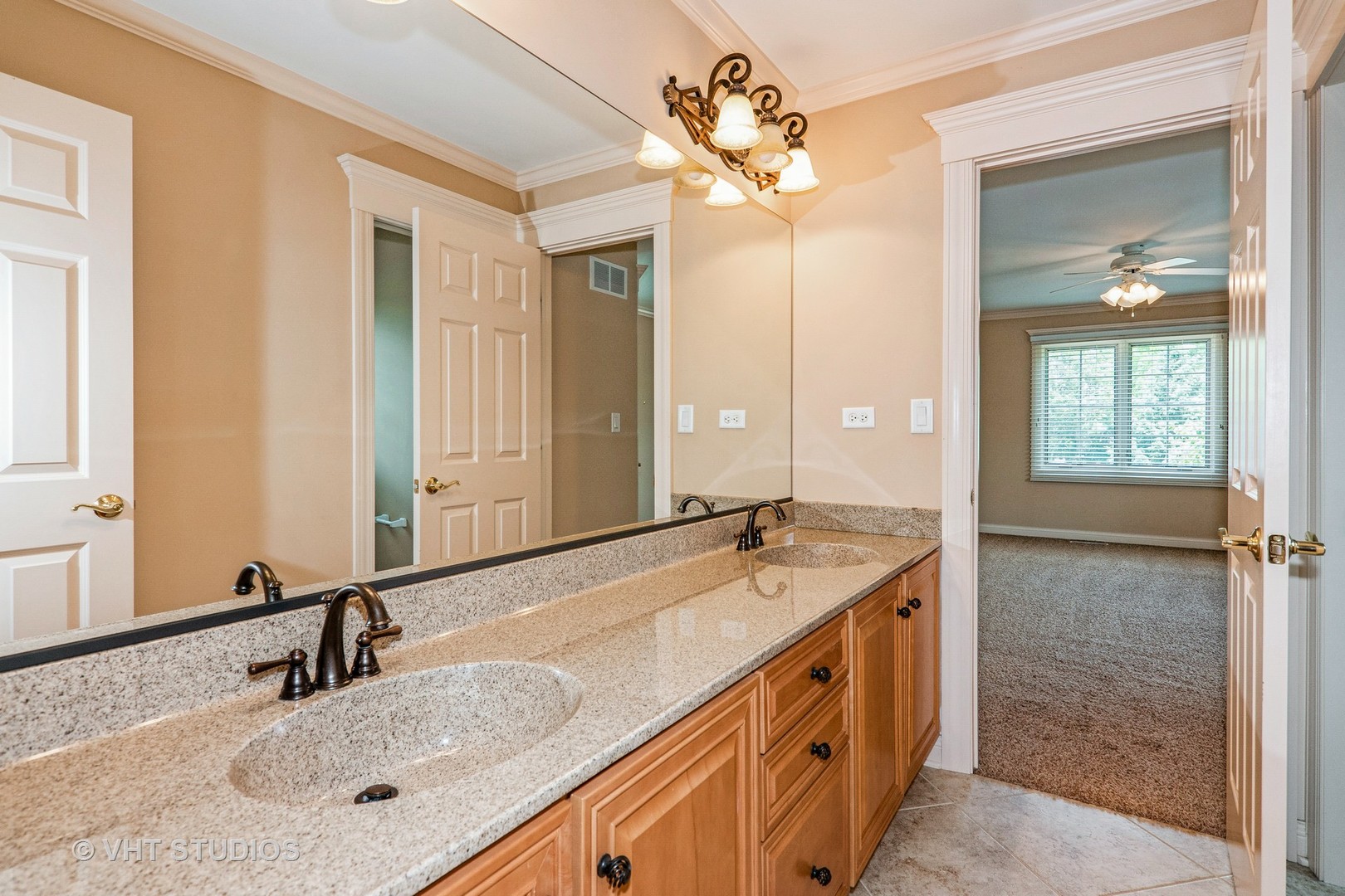 1803 RIZZI Lane, Bartlett, IL 60103