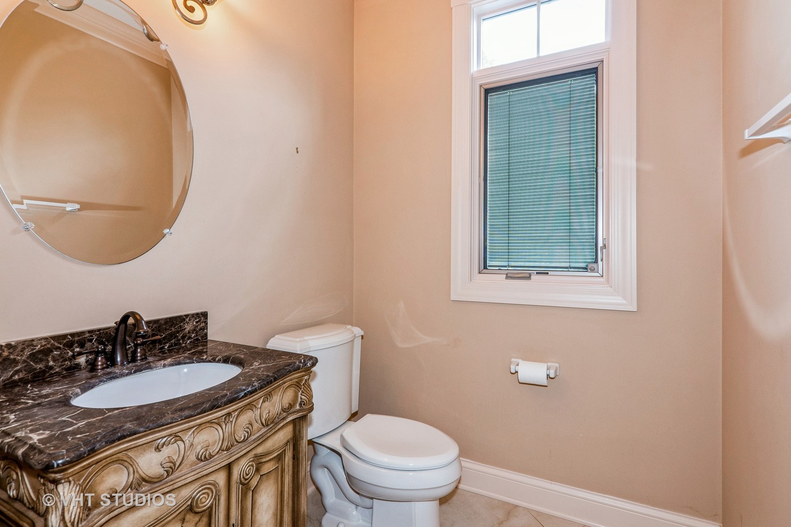 1803 RIZZI Lane, Bartlett, IL 60103