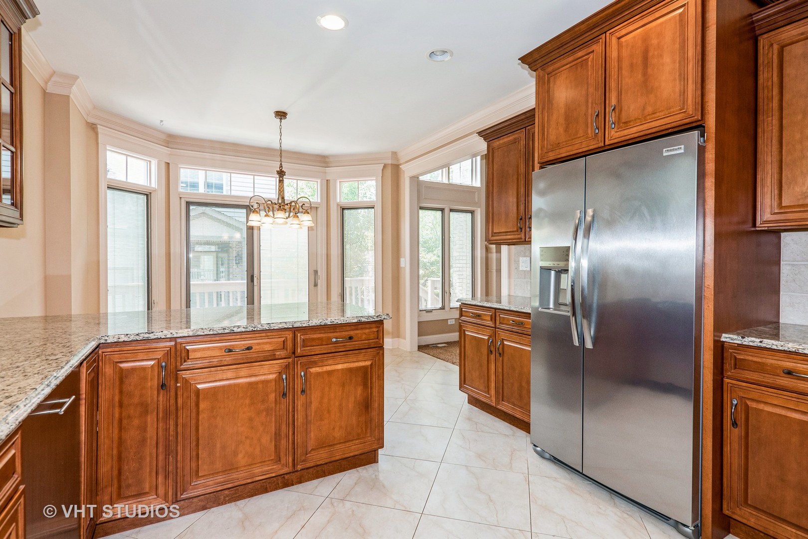 1803 RIZZI Lane, Bartlett, IL 60103