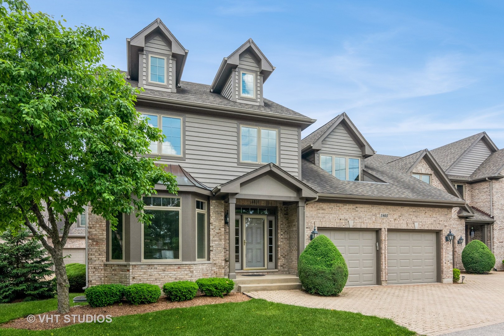 1803 RIZZI Lane, Bartlett, IL 60103