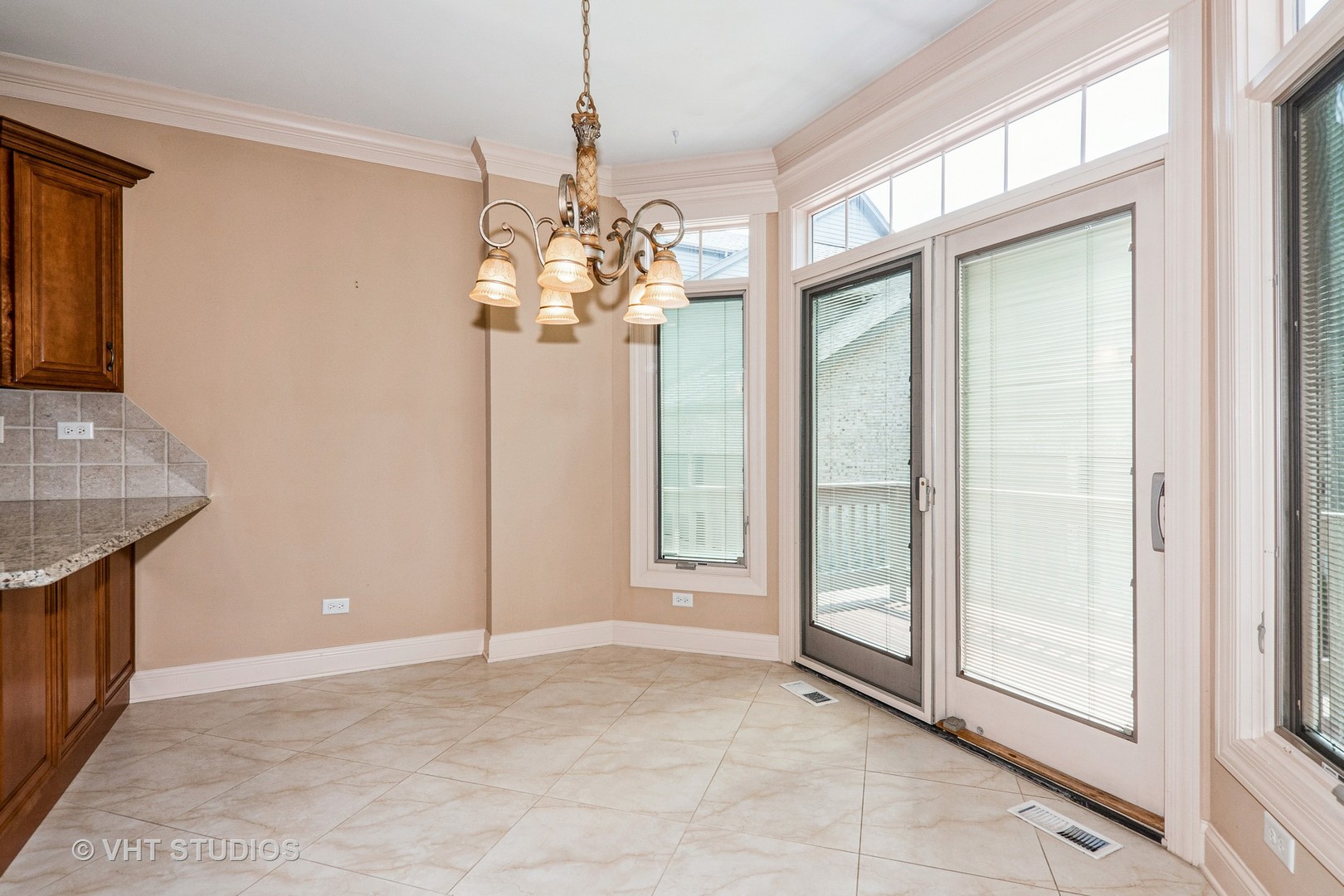 1803 RIZZI Lane, Bartlett, IL 60103