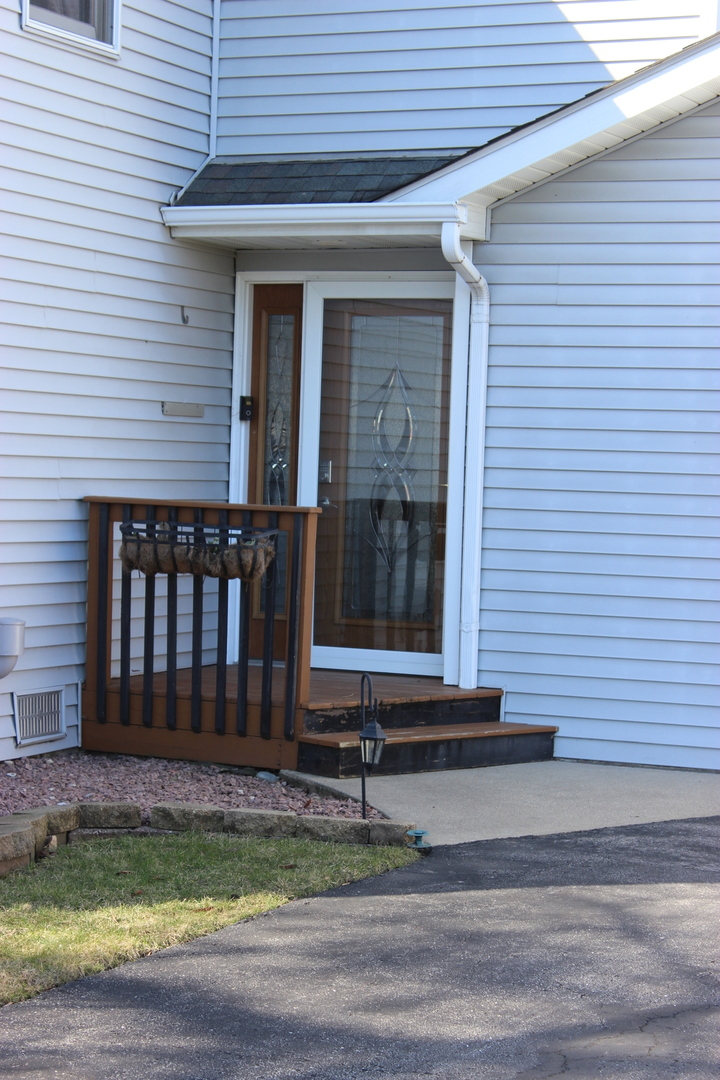 13528 LAVERGNE Avenue, Crestwood, IL 60418