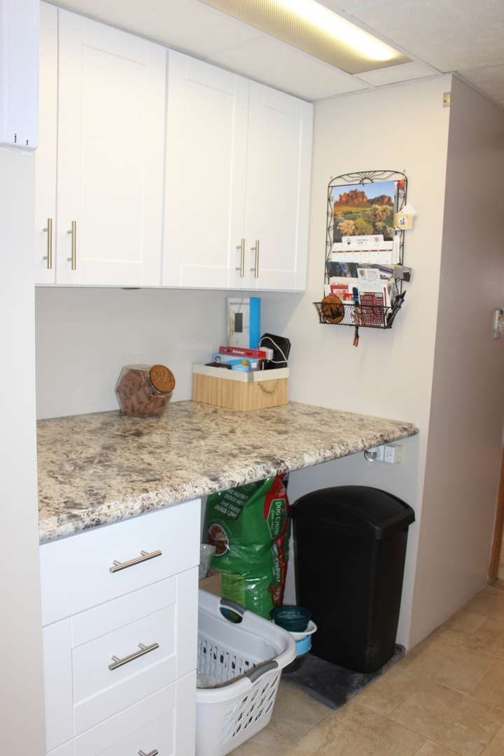 13528 LAVERGNE Avenue, Crestwood, IL 60418