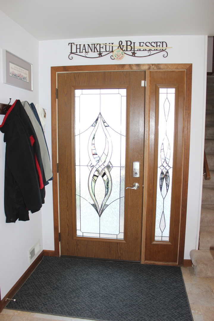 13528 LAVERGNE Avenue, Crestwood, IL 60418