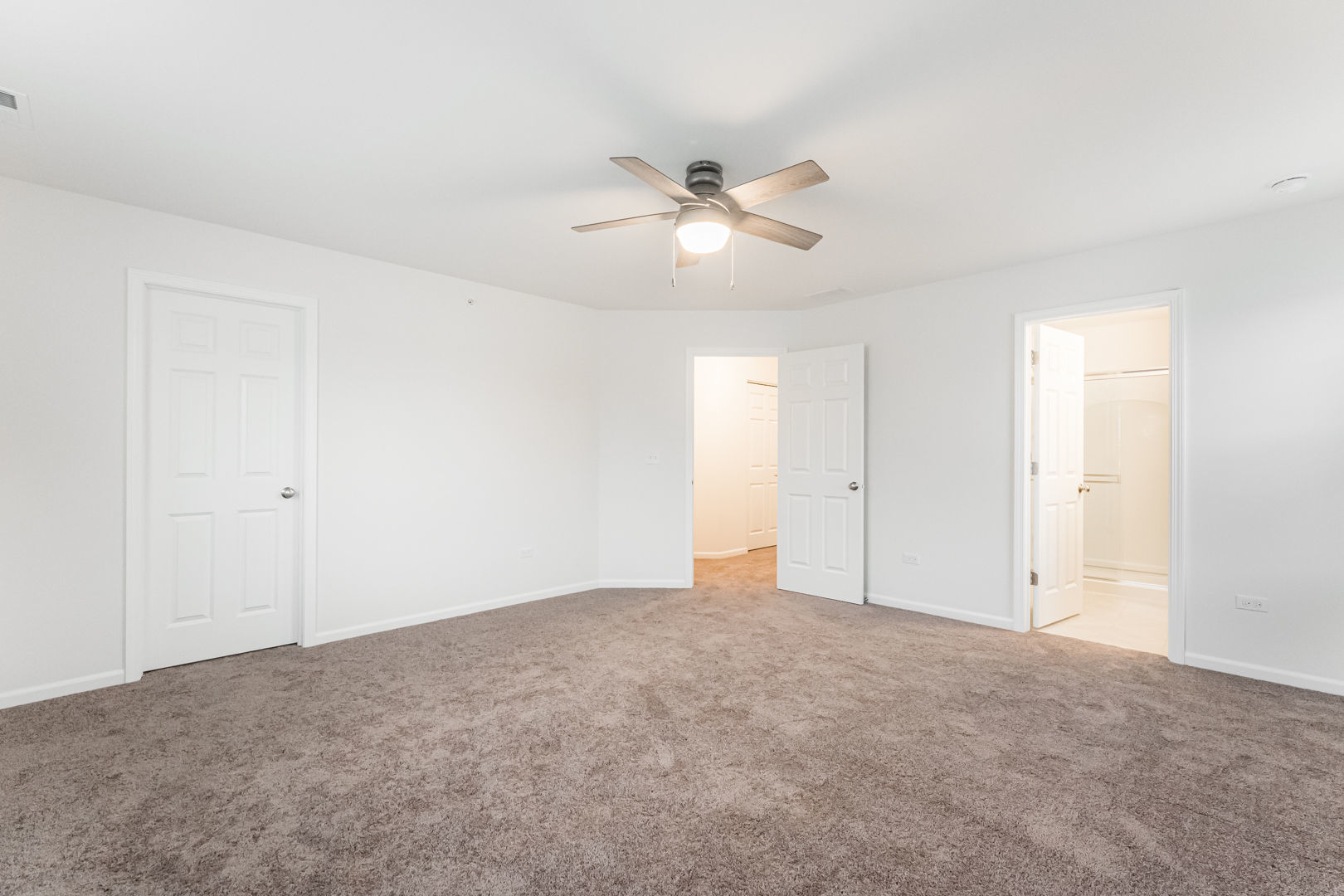 1985 Kingsley Circle, Northbrook, IL 60062