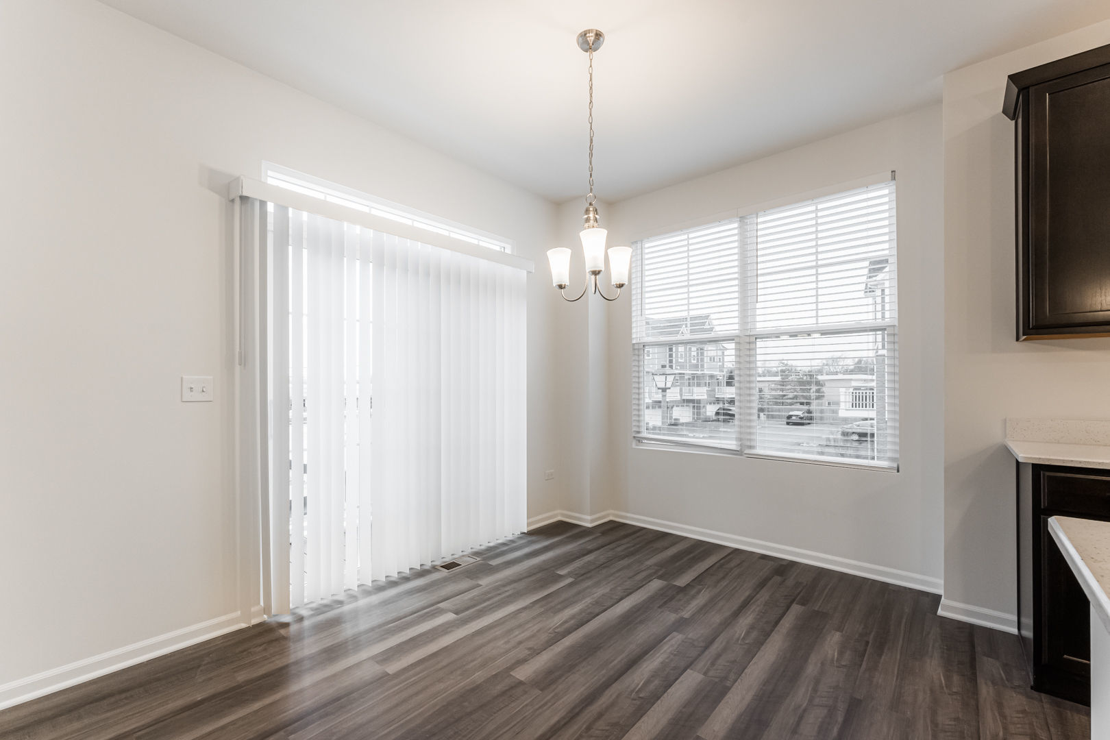 1985 Kingsley Circle, Northbrook, IL 60062