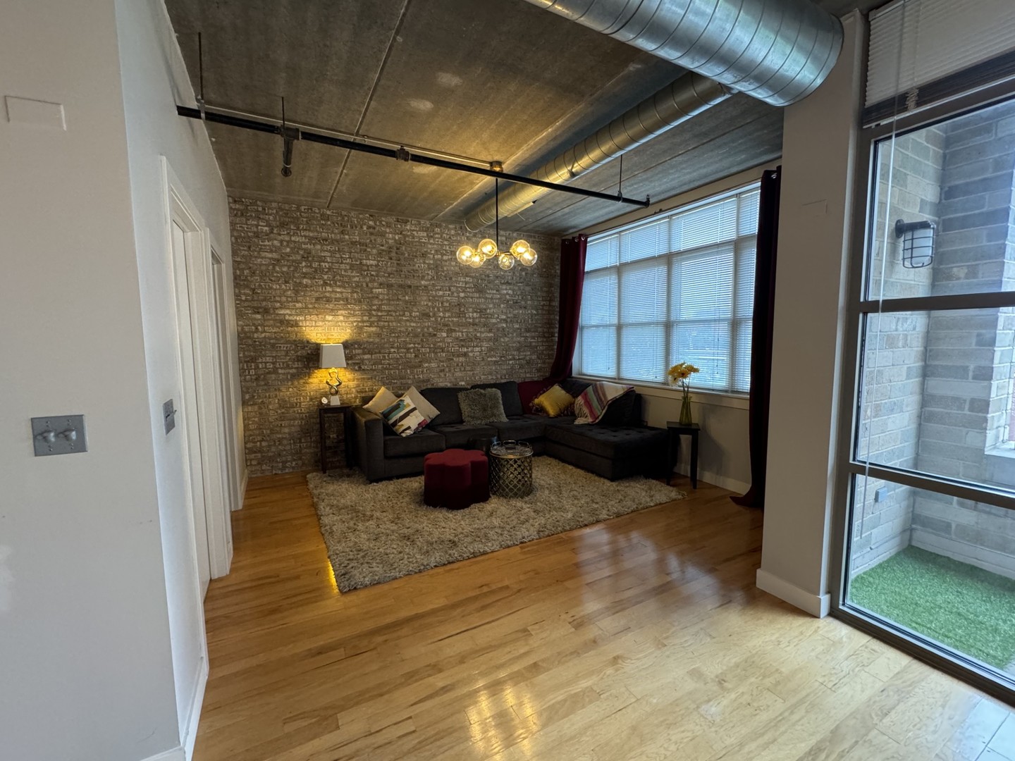 10 S Dunton Avenue #204, Arlington Heights, IL 60005