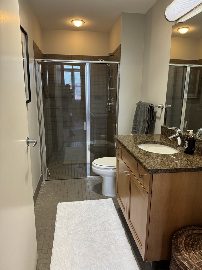 10 S Dunton Avenue #204, Arlington Heights, IL 60005