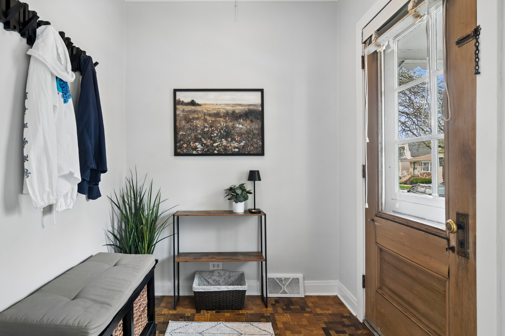 5027 W Ainslie Street, Chicago, IL 60630