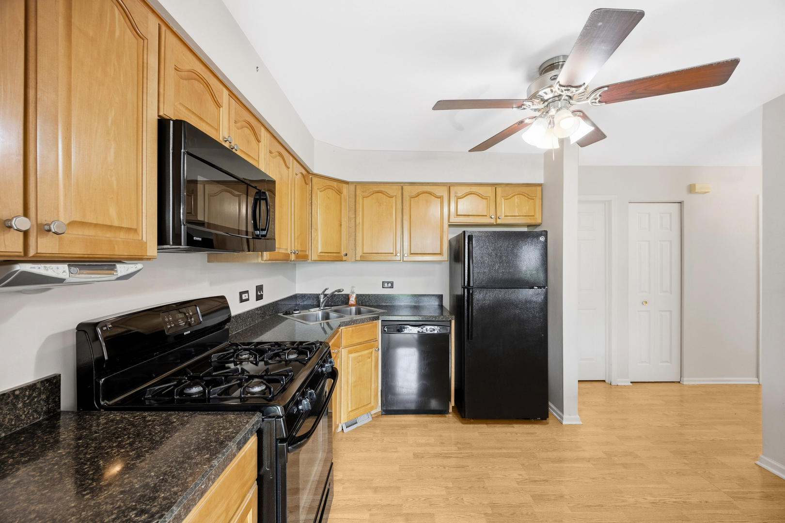 Tinley Park, IL 60477