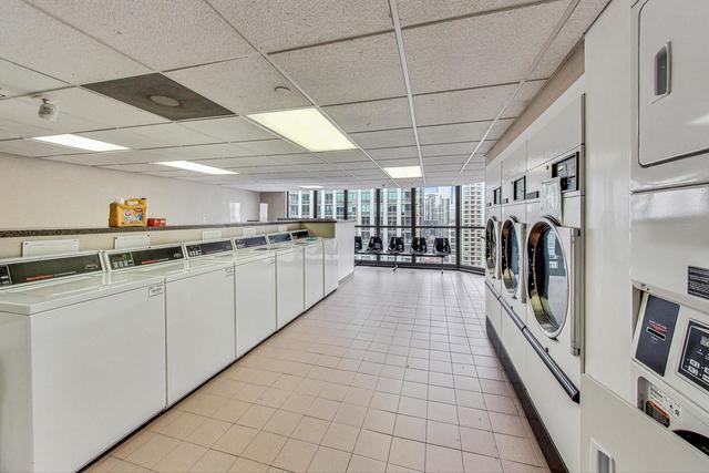 10 E Ontario Street #1707, Chicago, IL 60611