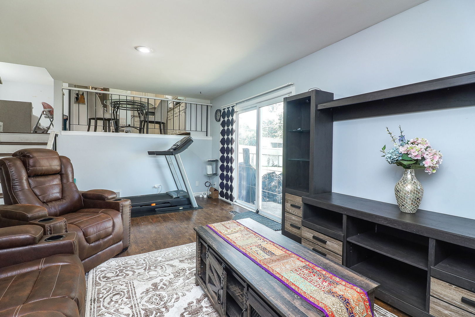 812 W Appletree Lane, Bartlett, IL 60103