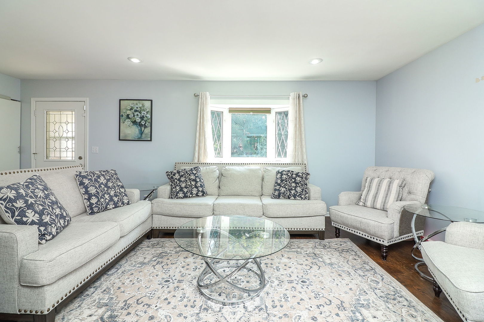 812 W Appletree Lane, Bartlett, IL 60103