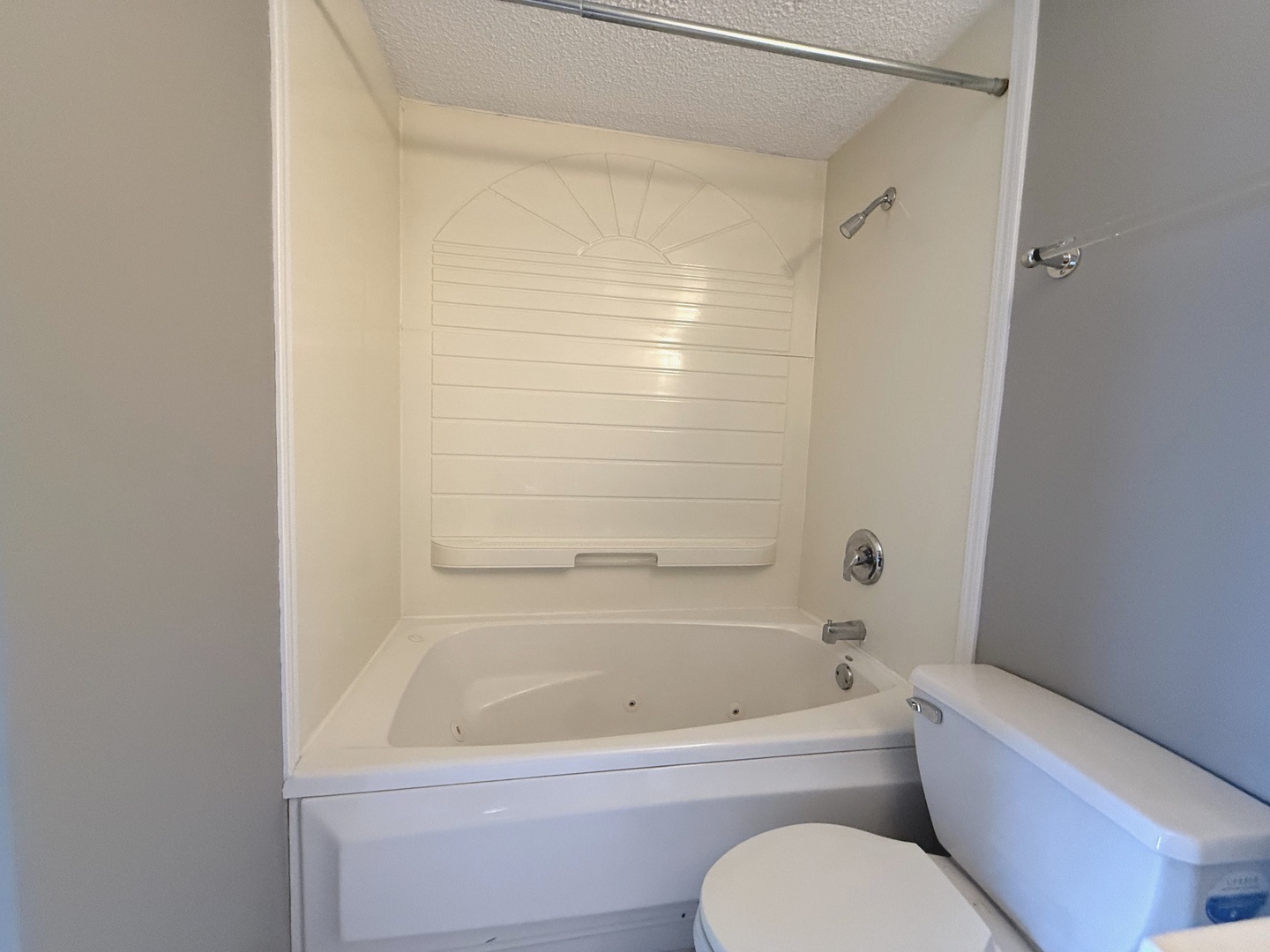 1750 N Marywood Avenue #507, Aurora, IL 60505