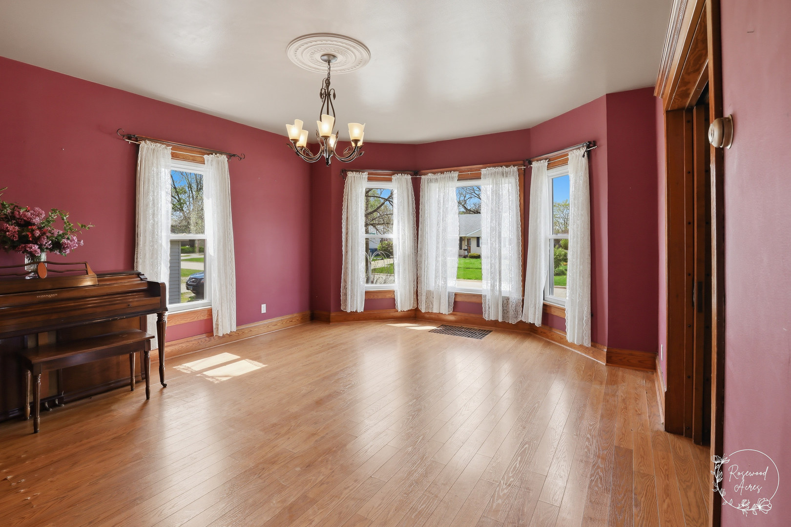 325 W Chippewa Street, Dwight, IL 60420