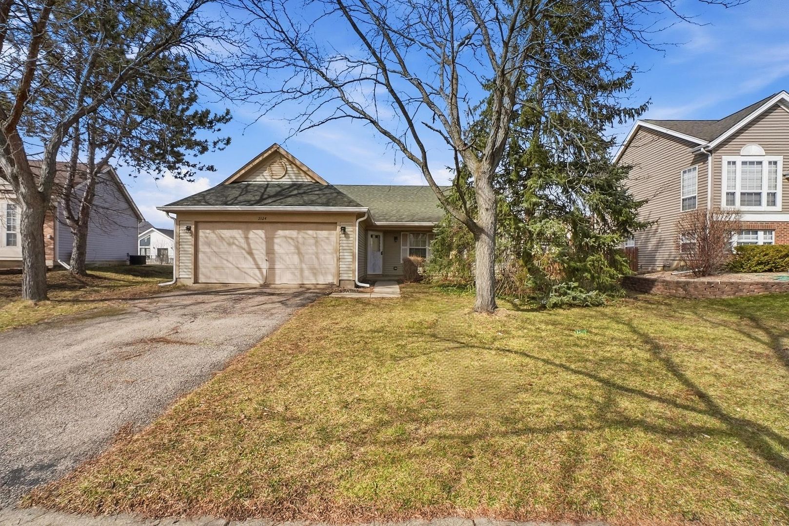 2124 BALDWIN Lane, Hanover Park, IL 60133