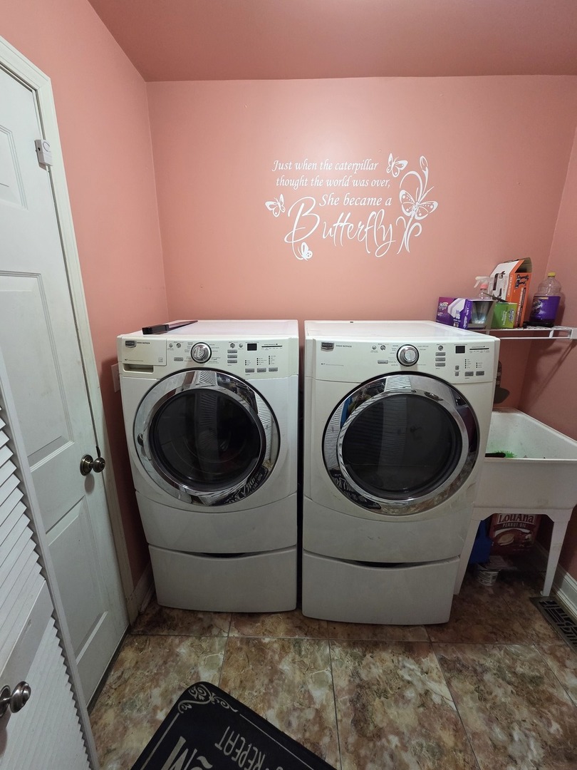 3328 Holden Circle, Matteson, IL 60443