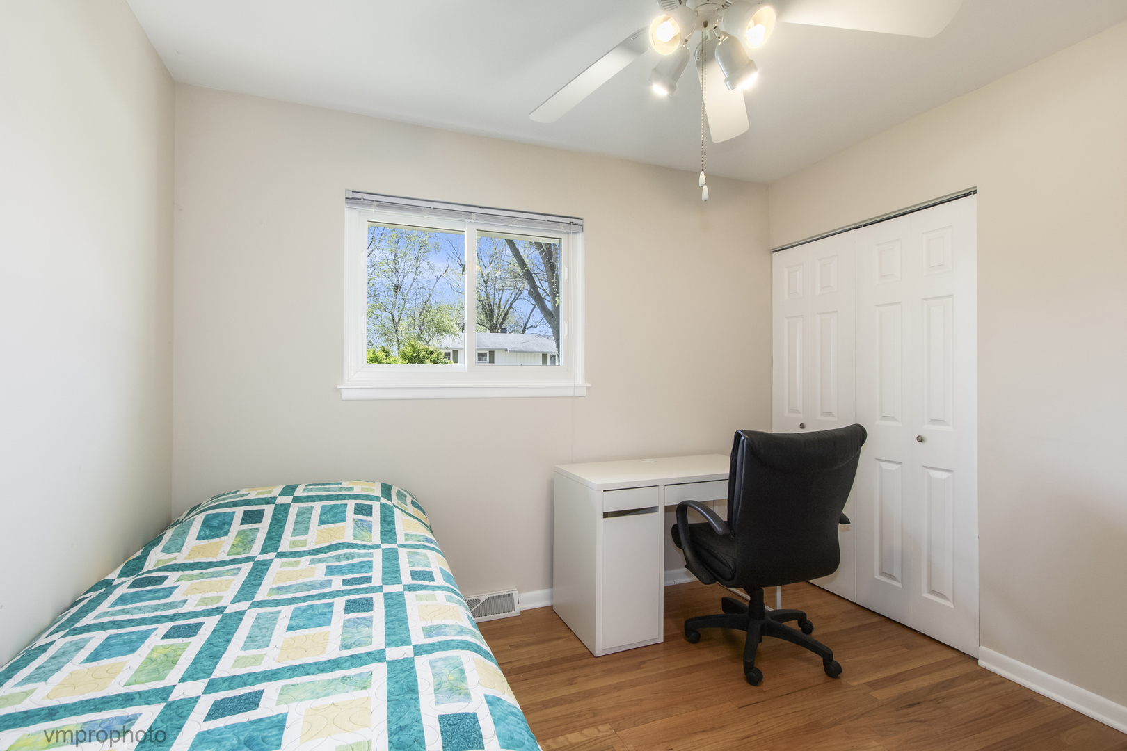 1162 E Patten Drive, Palatine, IL 60074