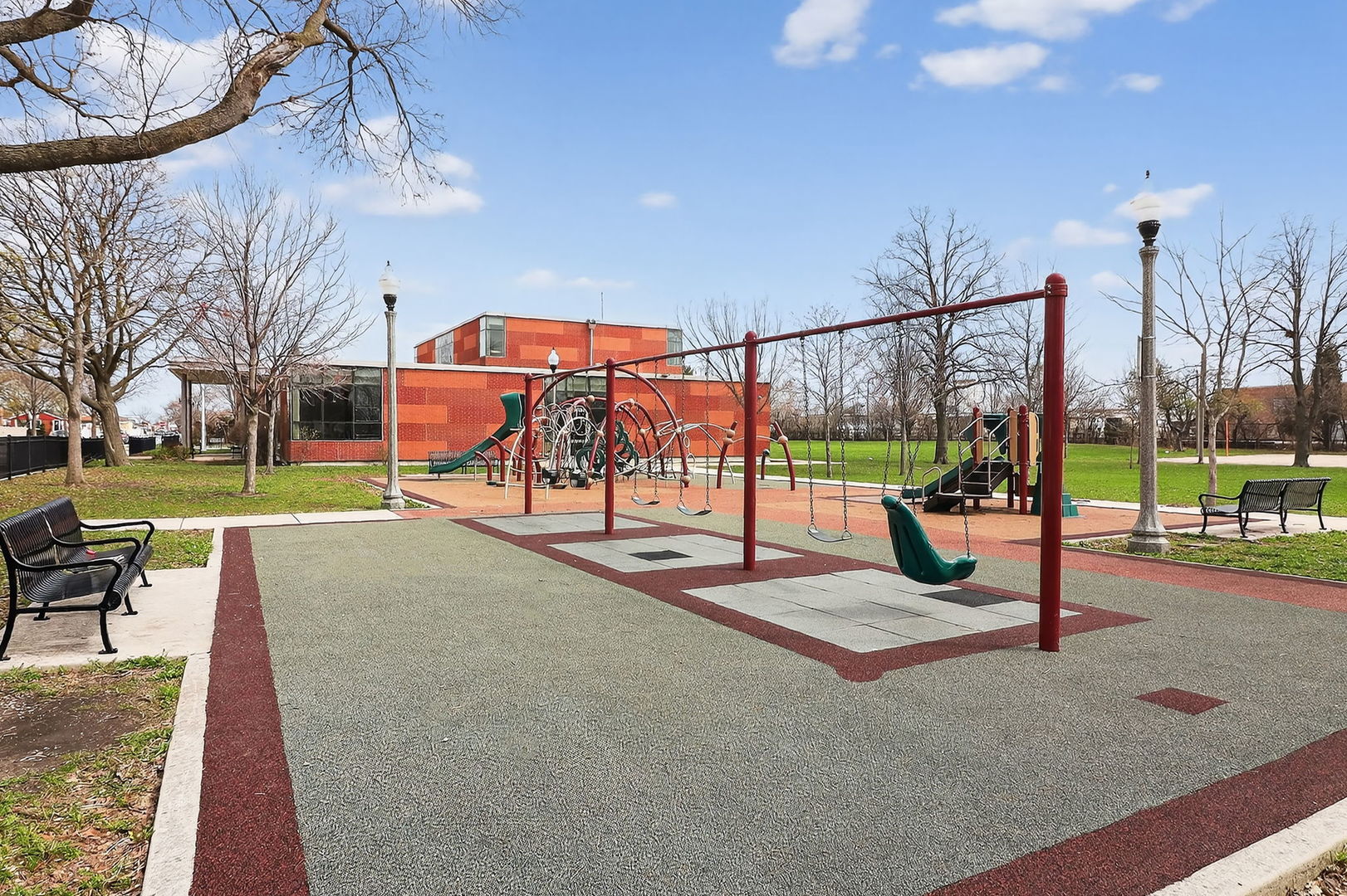 5804 S Natoma Avenue, Chicago, IL 60638