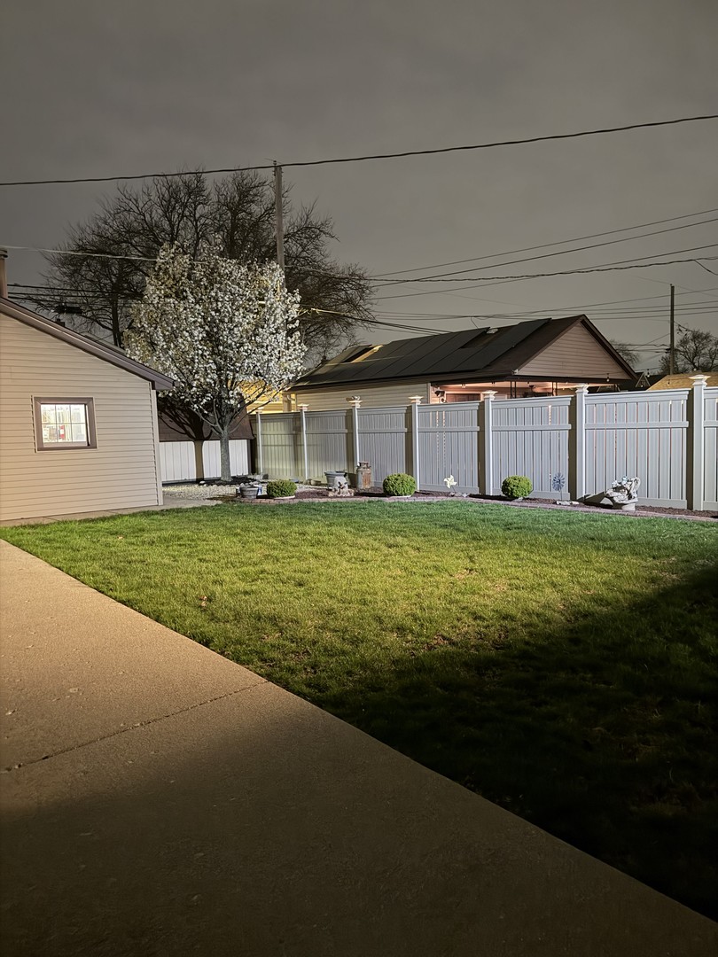 5804 S Natoma Avenue, Chicago, IL 60638