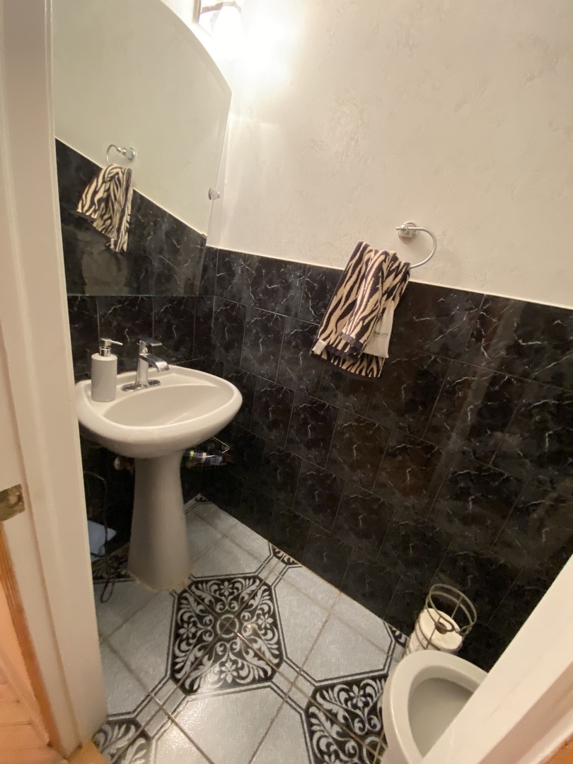 728 Inverrary Lane, Deerfield, IL 60015