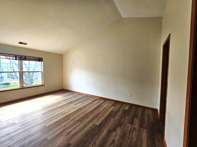 2212 Waterleaf Court #204, Naperville, IL 60564