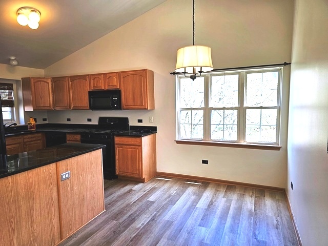 2212 Waterleaf Court #204, Naperville, IL 60564