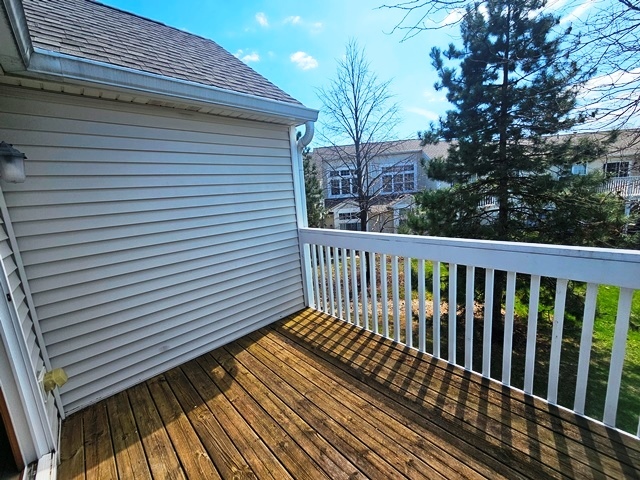 2212 Waterleaf Court #204, Naperville, IL 60564