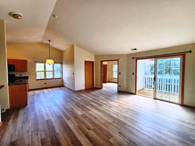 2212 Waterleaf Court #204, Naperville, IL 60564