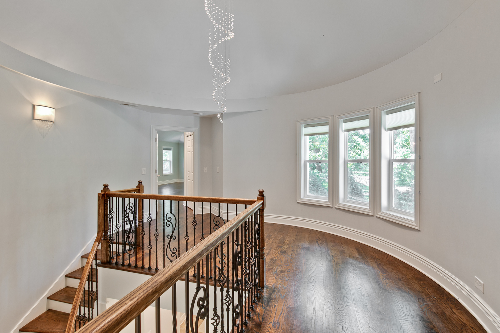 24 PLYMOUTH Court, Lincolnshire, IL 60069