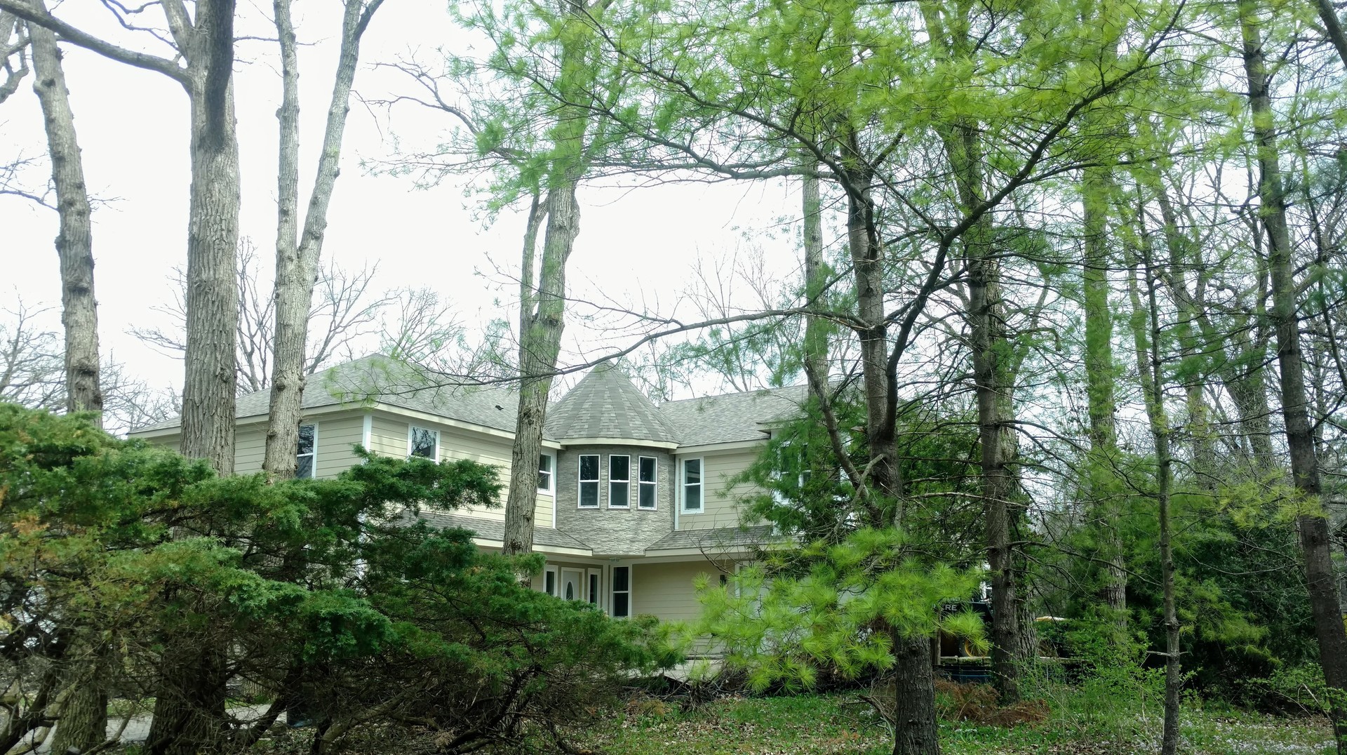 24 PLYMOUTH Court, Lincolnshire, IL 60069