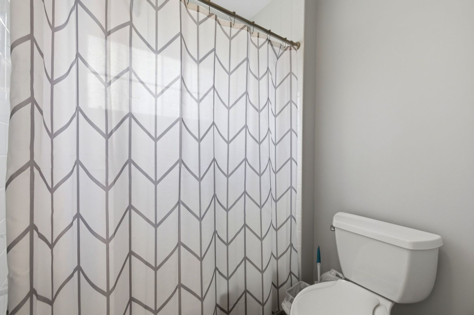 3S241 Williams Road, Warrenville, IL 60555