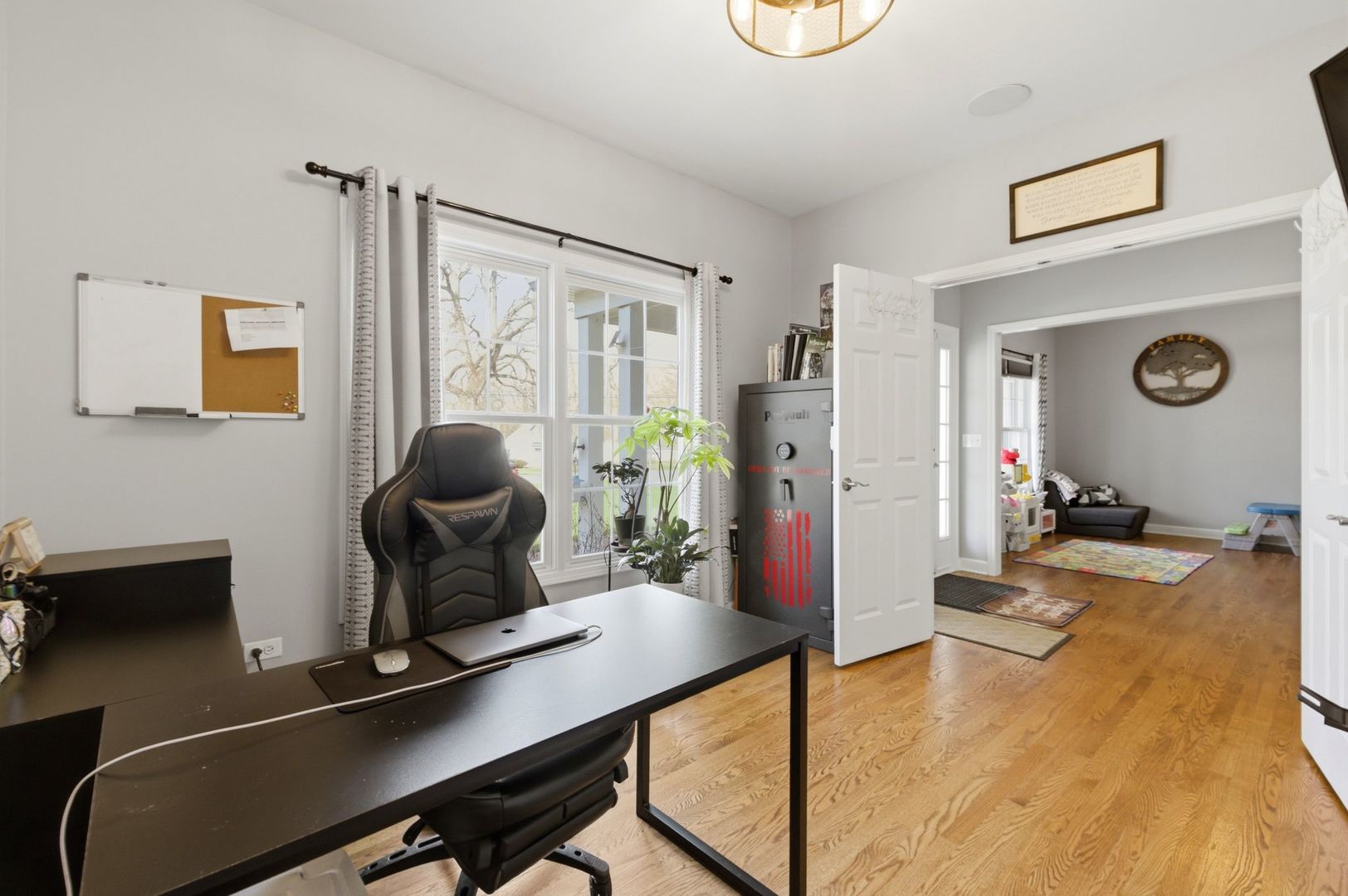 3S241 Williams Road, Warrenville, IL 60555