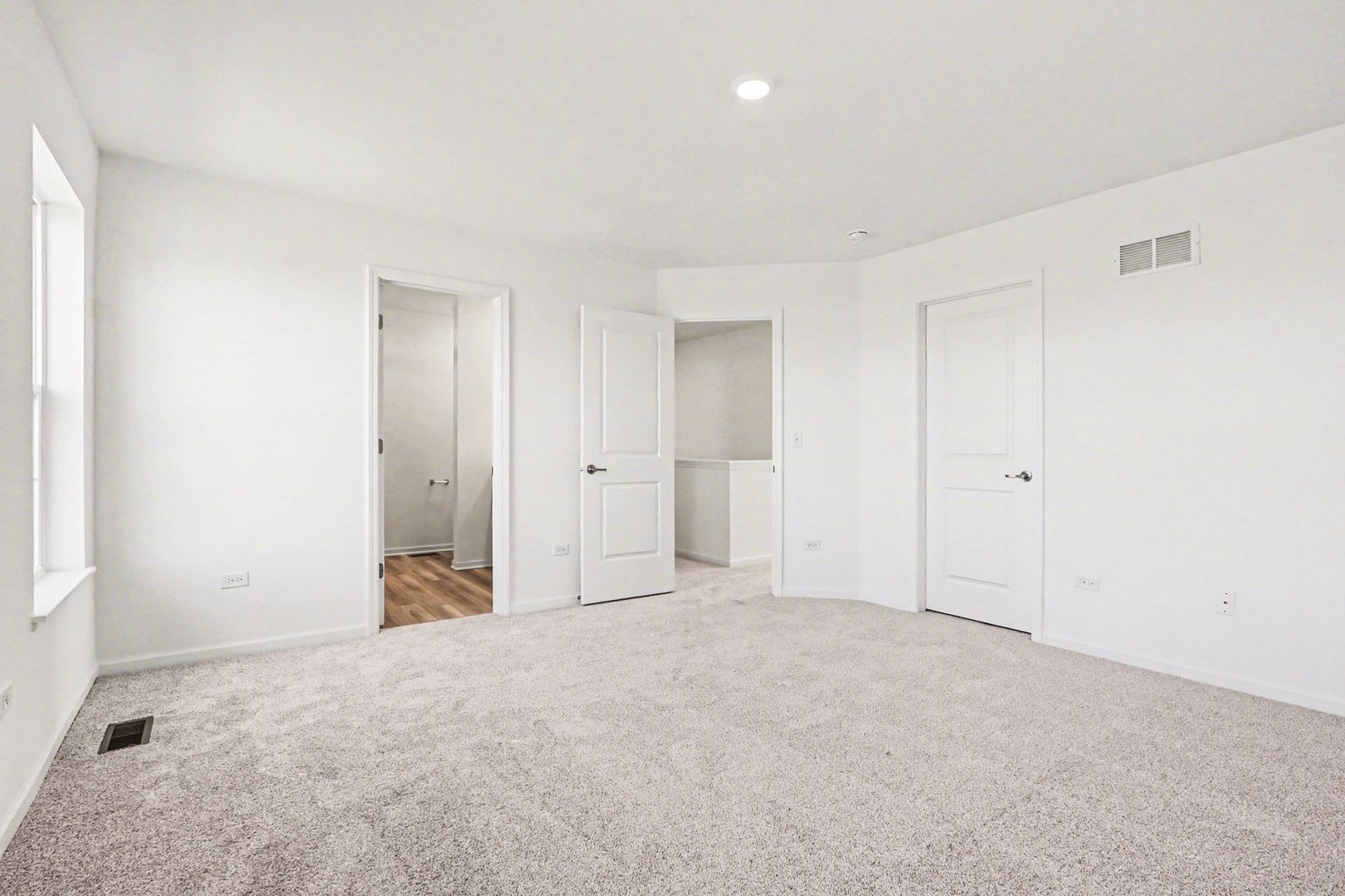 413 Hathaway Lane, Oswego, IL 60543