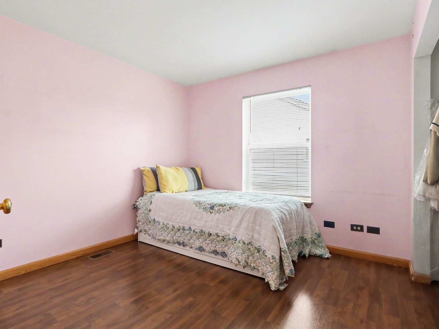 2001 Wedgeport Circle, Romeoville, IL 60446