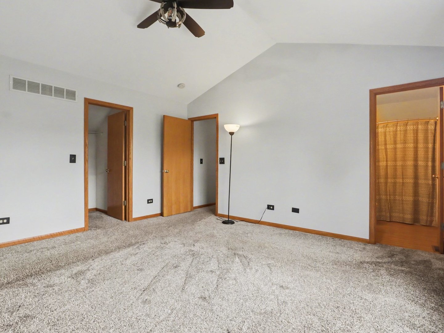 2001 Wedgeport Circle, Romeoville, IL 60446