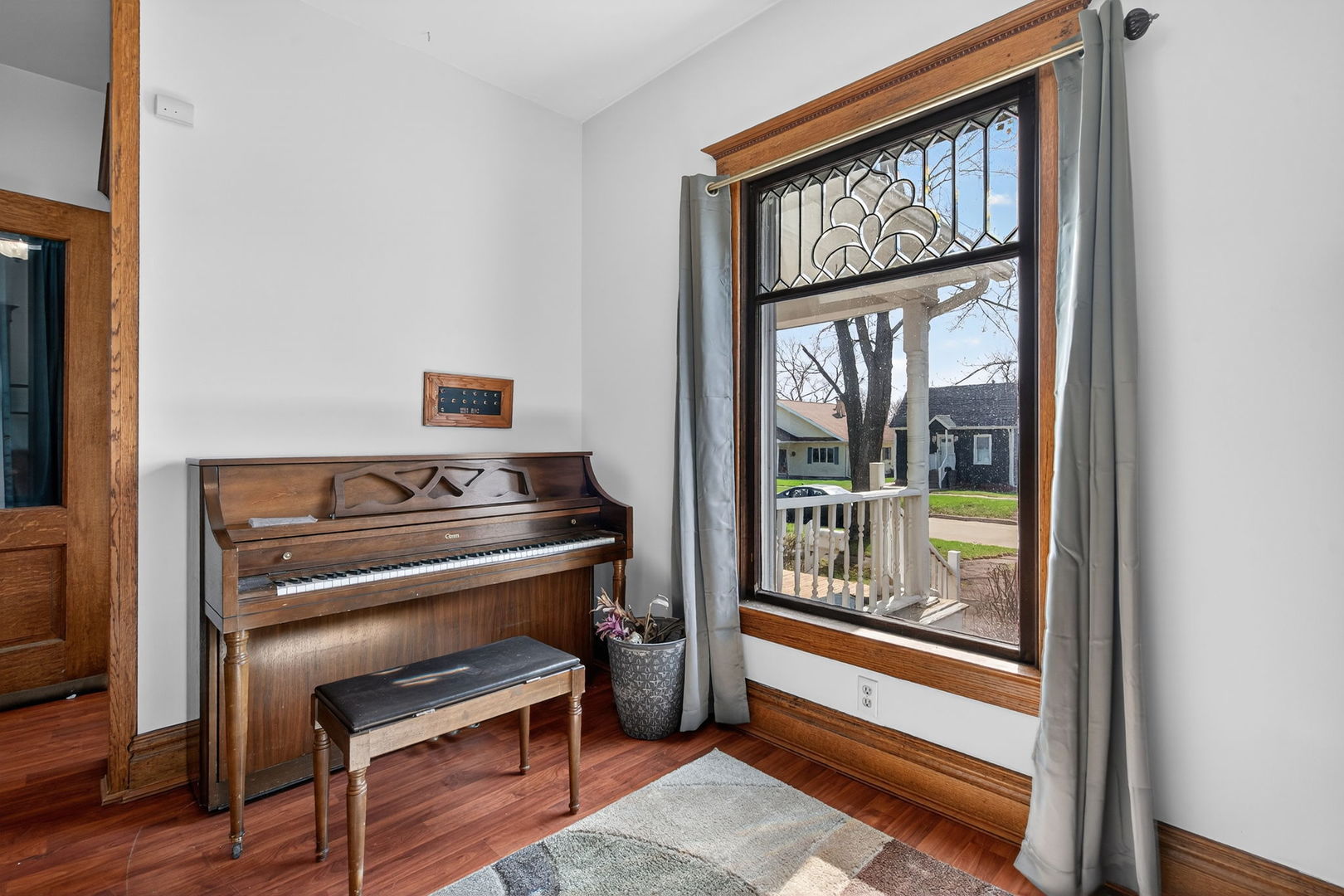 206 W Delaware Street, Dwight, IL 60420