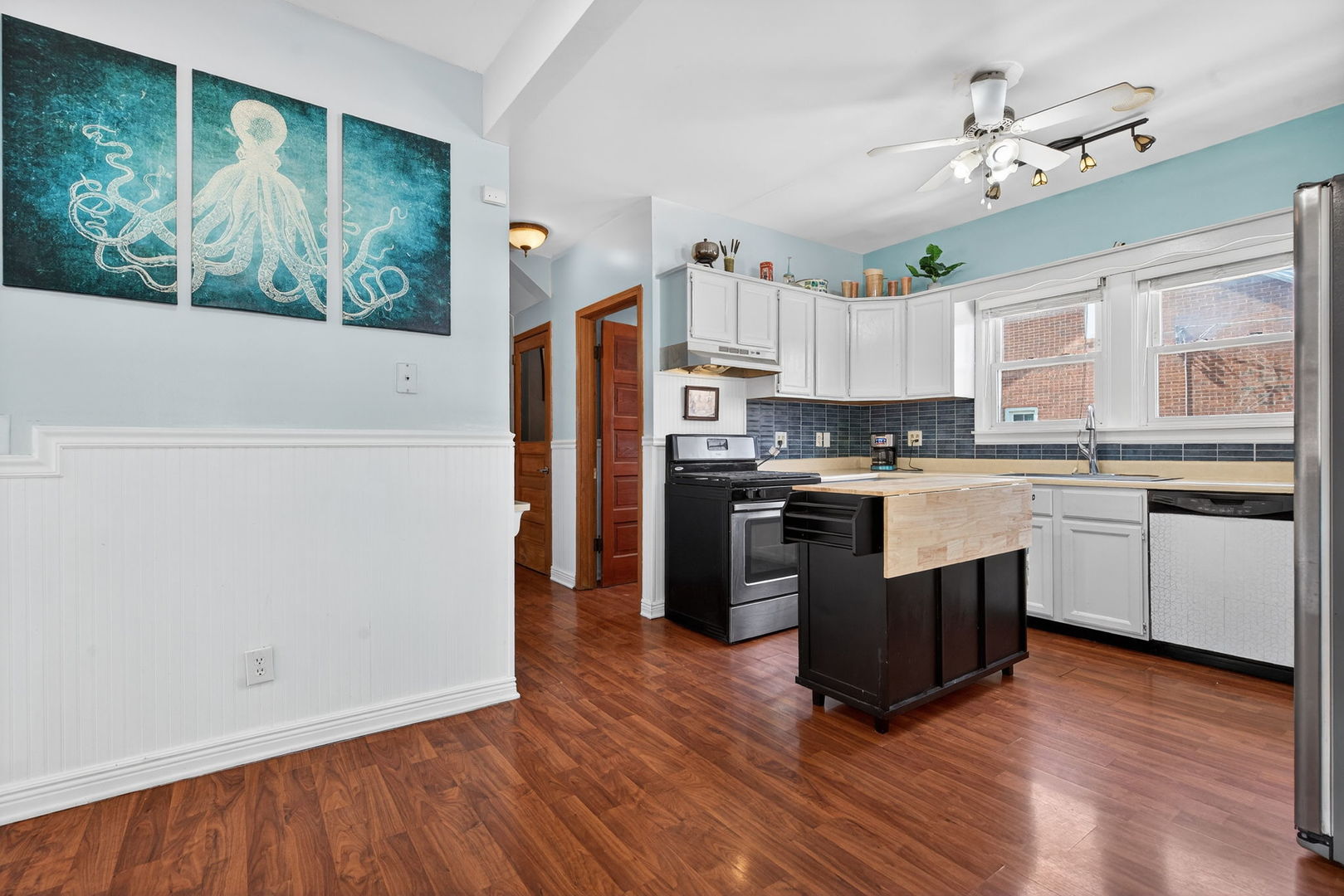 206 W Delaware Street, Dwight, IL 60420