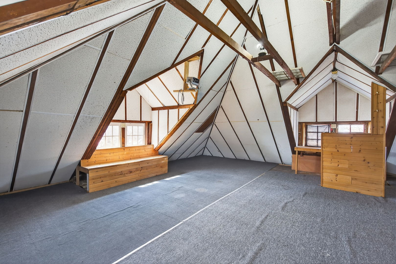 206 W Delaware Street, Dwight, IL 60420