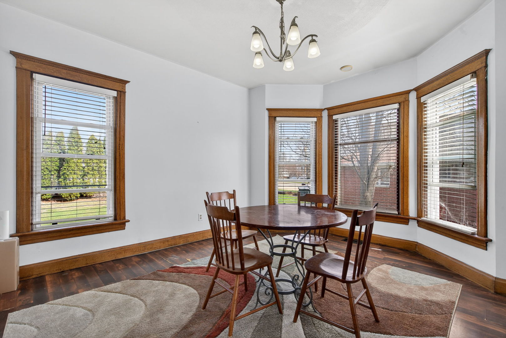 206 W Delaware Street, Dwight, IL 60420